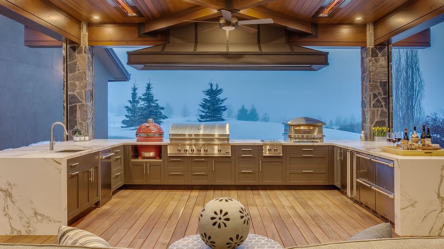 Outdoor Kitchen Cabinetry