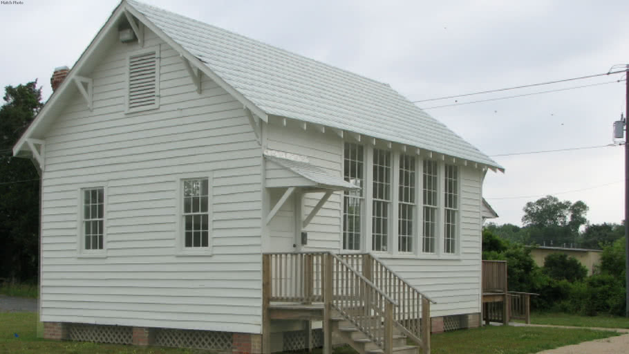 Schoolhouse Museum at 516 Main St. Smithfield VA